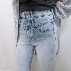Acid Wash Super High Waist Hollister Skinny Jeans